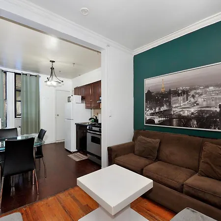 Charming 2Br Apartment Near Times Square